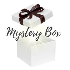 Press-on nail mystery bundle